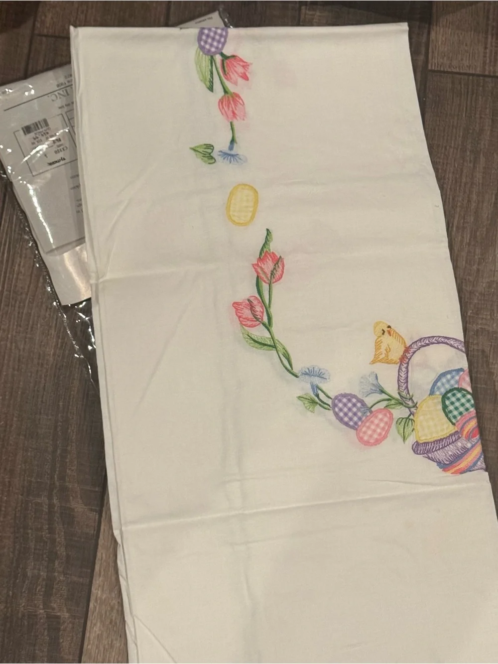 Embroidered Colorful Eggs Bunny & Chicks Tablecloth for 65